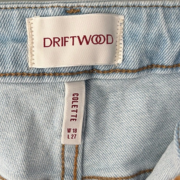 Driftwood Colette Stretch Denim Embroidered Daisy Cropped Straight Leg Jean - Picture 10 of 11